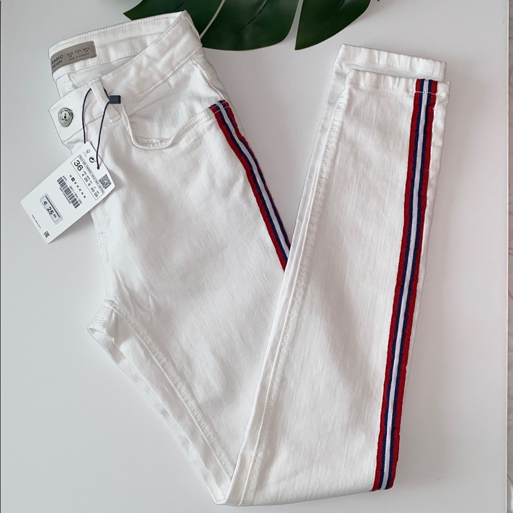 Zara High Rise White Jeans with Striped Detail